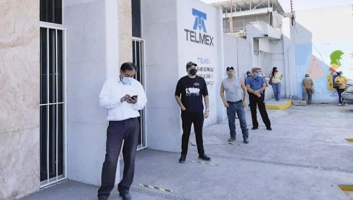 Reclaman fallas en Internet de Telmex