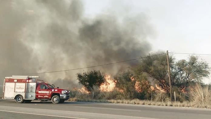 Incomunica incendio a municipios