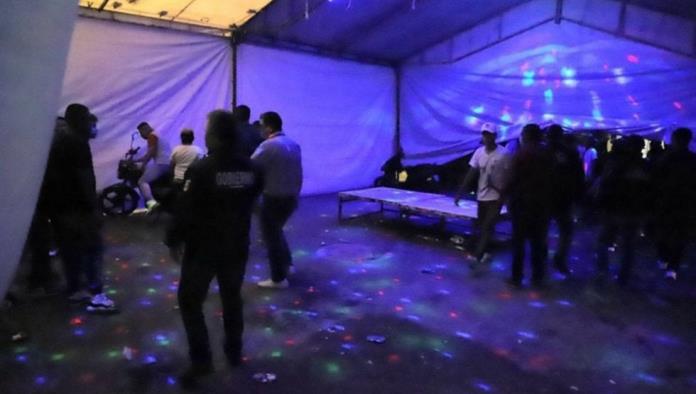 Analiza Coahuila nuevo decreto para prohibir las fiestas en casas