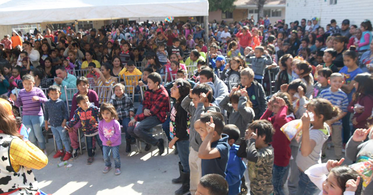 Llegan Reyes Magos a DIF de Nava