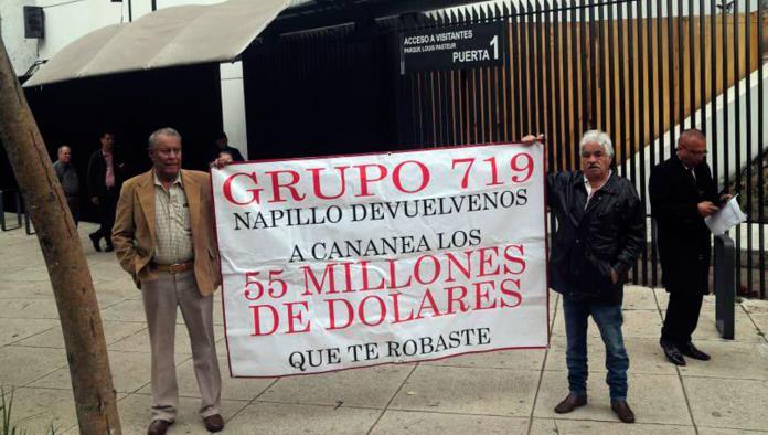 Exigen justicia por  robo de 55mdd