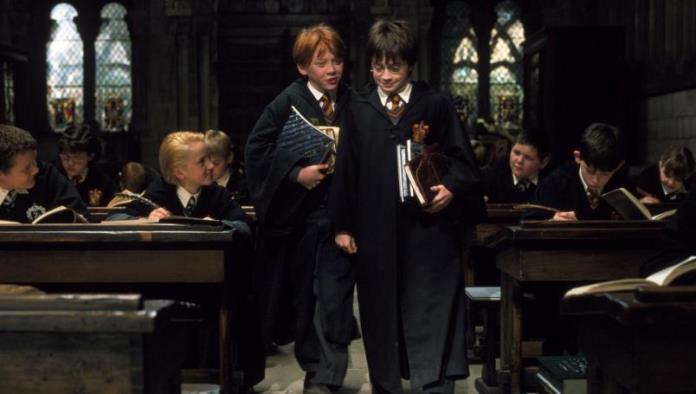 Elenco de Harry Potter se reúne por el aniversario de La Piedra Filosofal