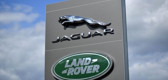 Un empleado de Land Rover se toma 808 permisos por enfermedad lo despiden, pero demanda a la compañía y gana el juicio