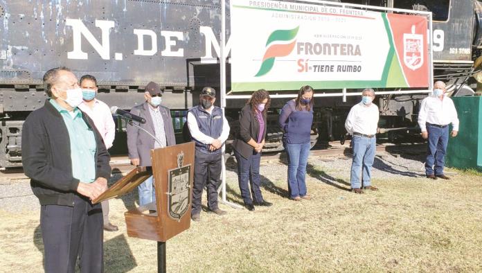 Reconocen a Ferrocarrileros