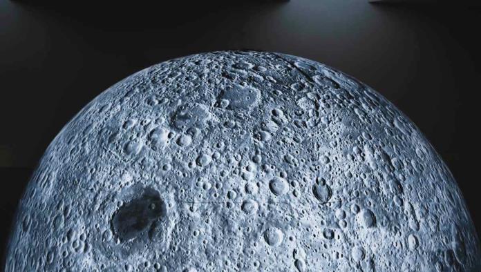 Encuentran sustancia gelatinosa en la Luna; expertos explican de qué se trata