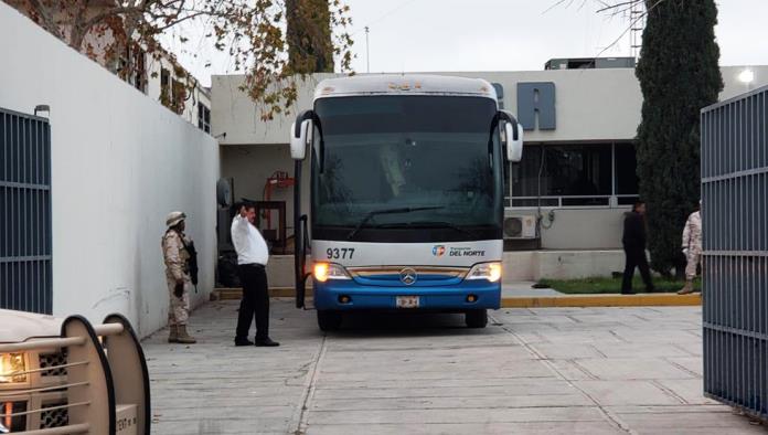 Decomisan droga en autobús