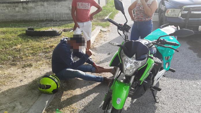 Se accidentan motociclistas