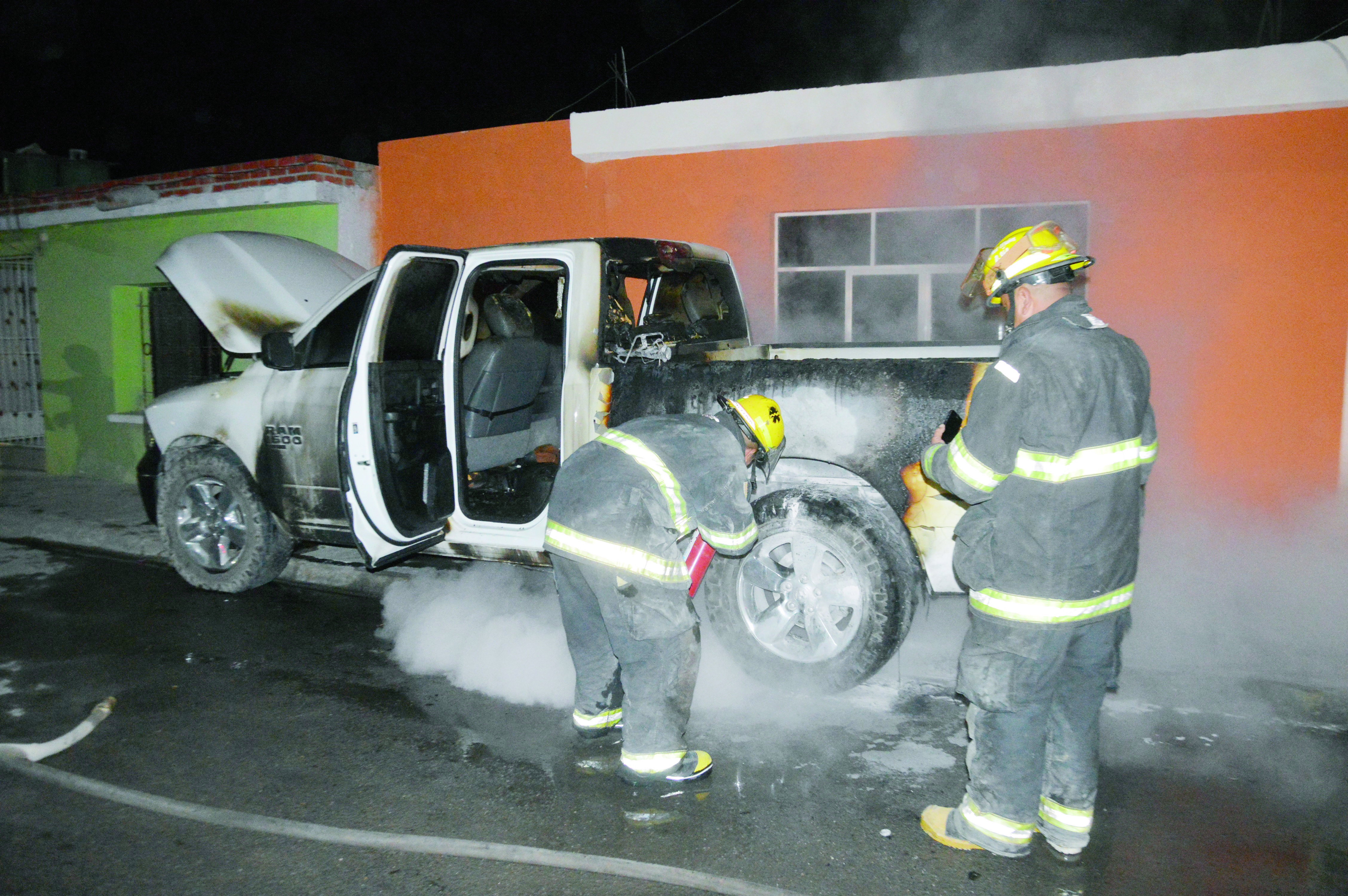 Prenden fuego a ‘La Ramona’