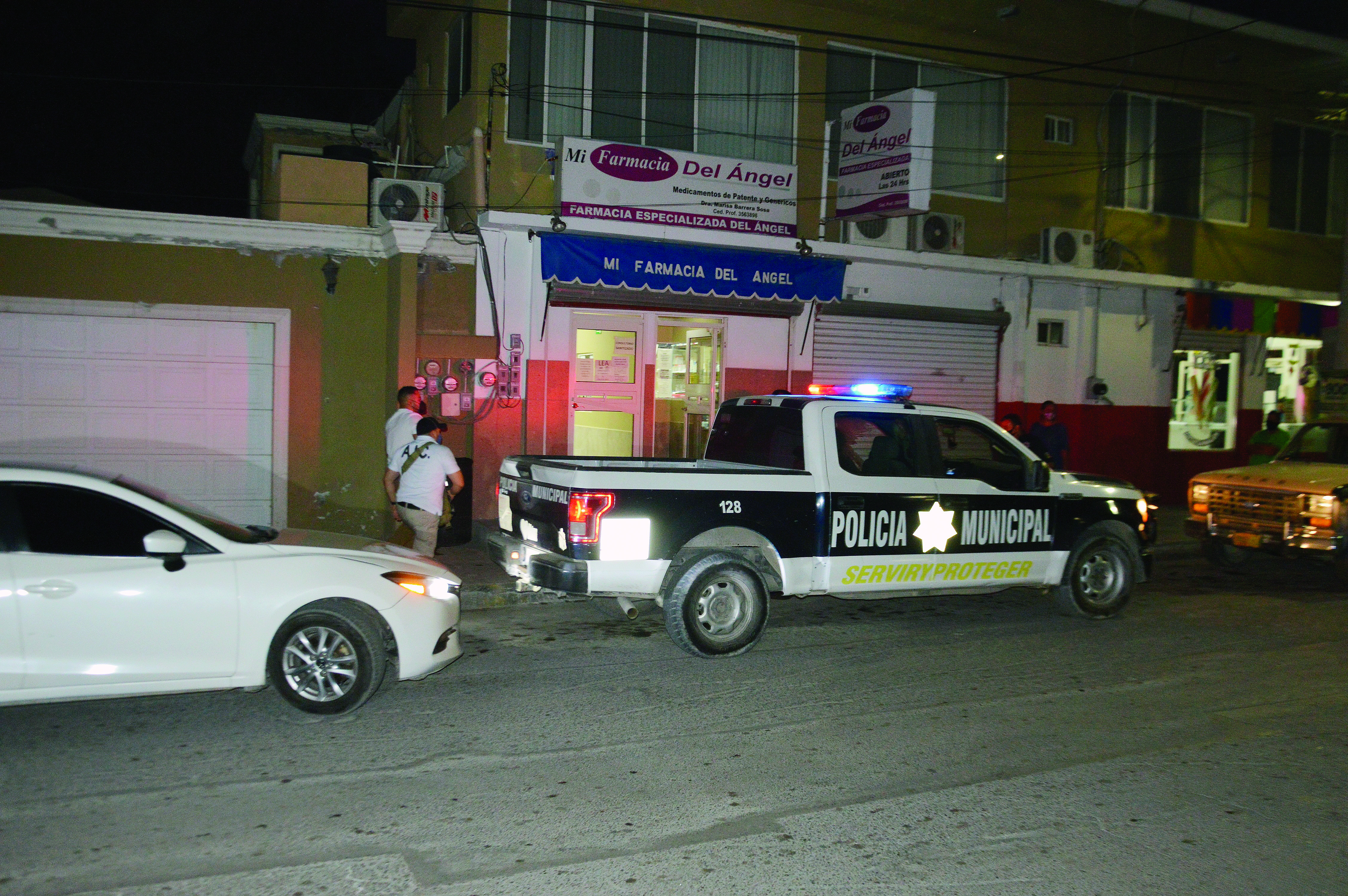 Lo sorprende la  muerte en farmacia