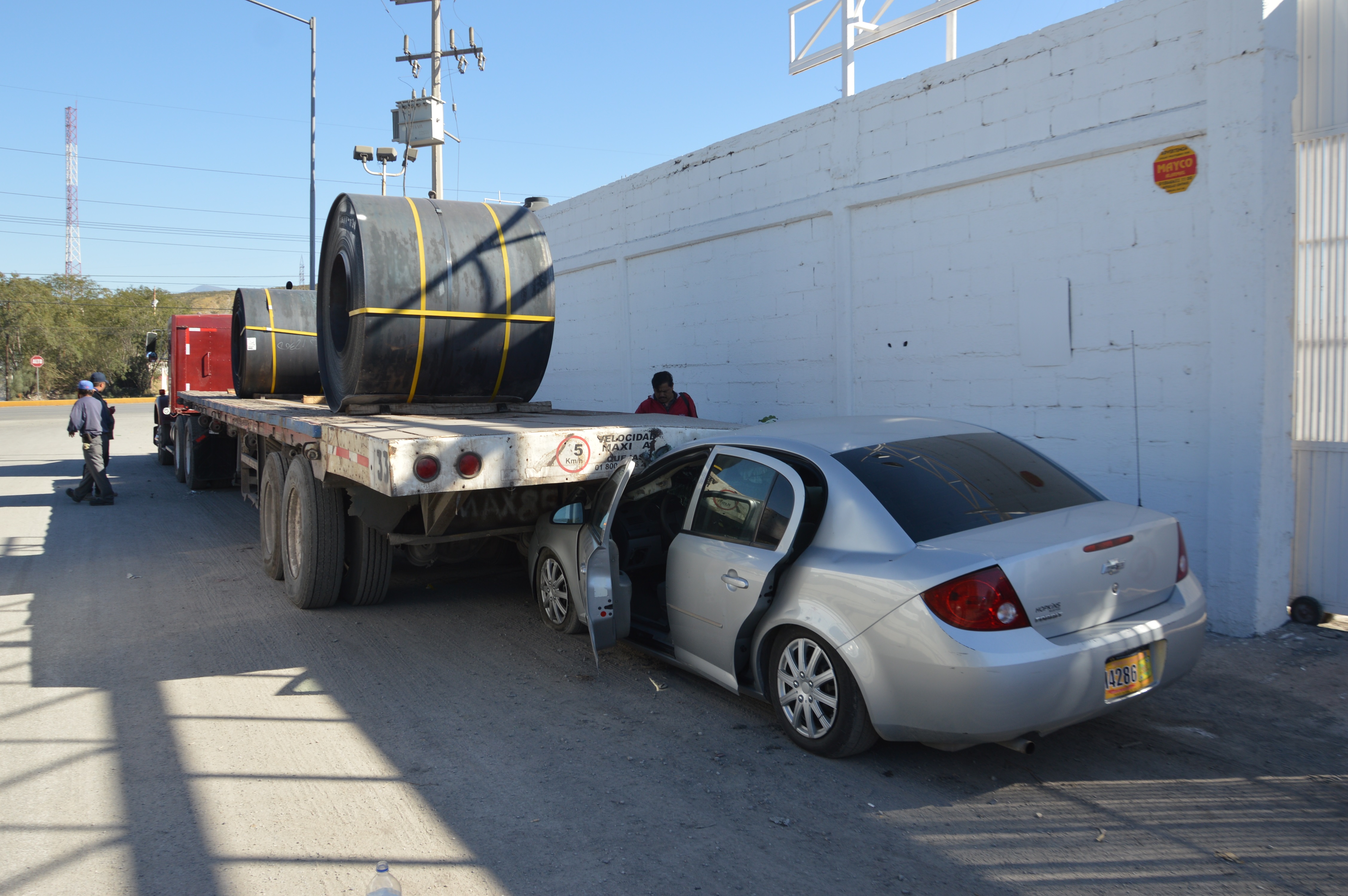 Se mete a plataforma de tráiler