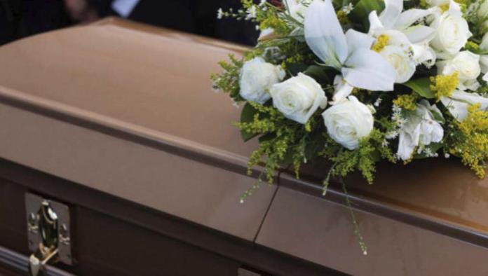Es declarada muerta y es encontrada con vida una semana después de su funeral
