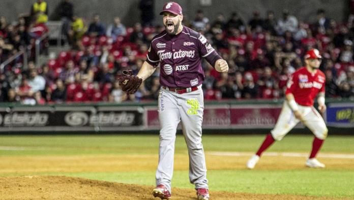 Derrick Loop “El Gringolichi”, efectivo lanzador de Tomateros