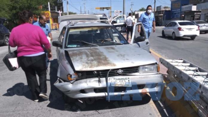 Frunce auto en accidente