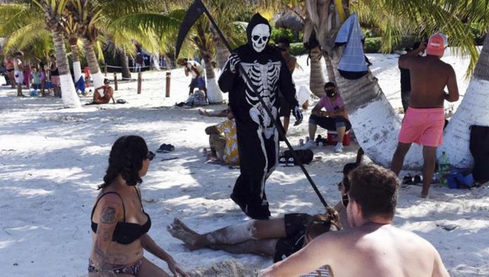 La muerte persigue a turistas en playa de Quintana Roo por coronavirus