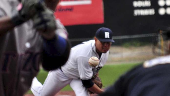 El hombre con pasión y amor por el béisbol