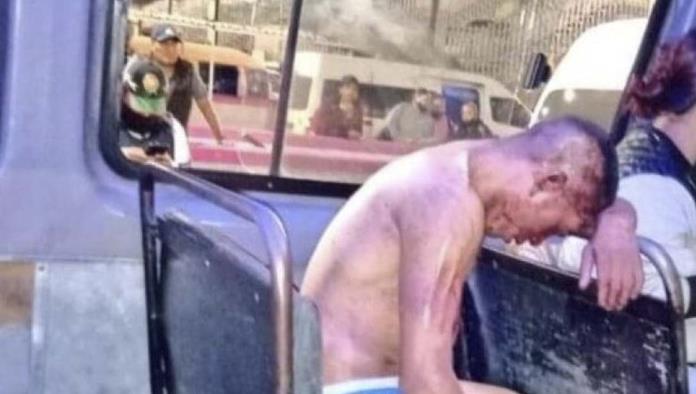 Ahora en Pantitlán: Dan golpiza y dejan en calzones a ladrón (VIDEO)