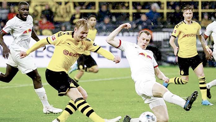 Dortmund y Leipzig firman empate
