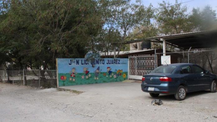 Refuerzan seguridad en Jardín de Niños