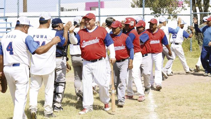 Indios cerró como líder