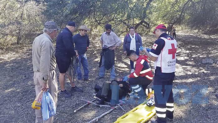 Cae ancianita en grutas de Múzquiz