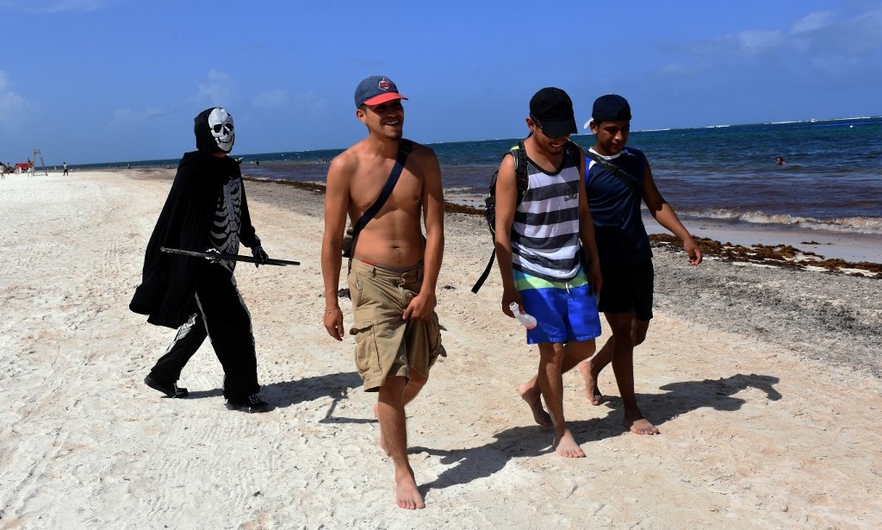 La muerte persigue a turistas en playa de Quintana Roo por coronavirus