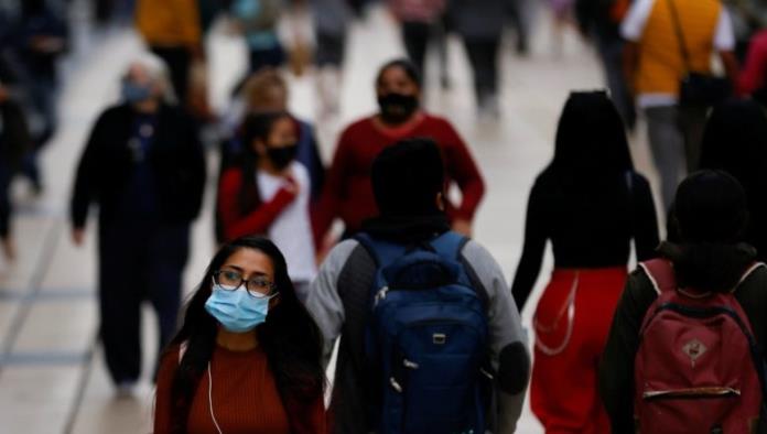 Morena propone uso obligatorio de cubrebocas y toque de queda para frenar la pandemia