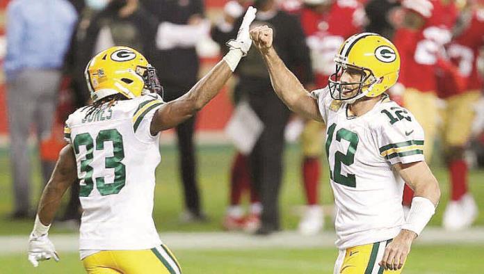 PACKERS APLASTÓ A 49ERS