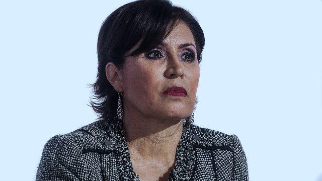Defensa de Rosario Robles: Recursos de Estafa Maestra se desviaron a campaña de Meade