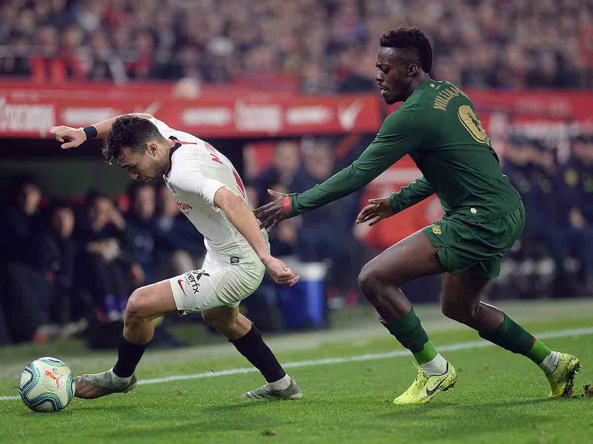 Sevilla rescata empate sin ‘Chicharito’