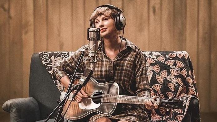 Sorprende Taylor Swift con nuevo álbum