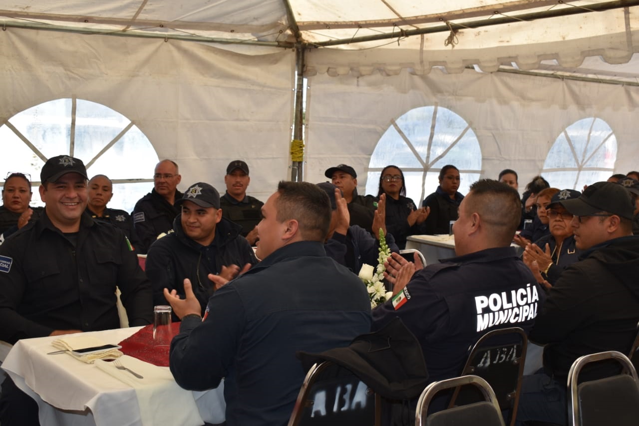 Destaca Lencho labor de policías