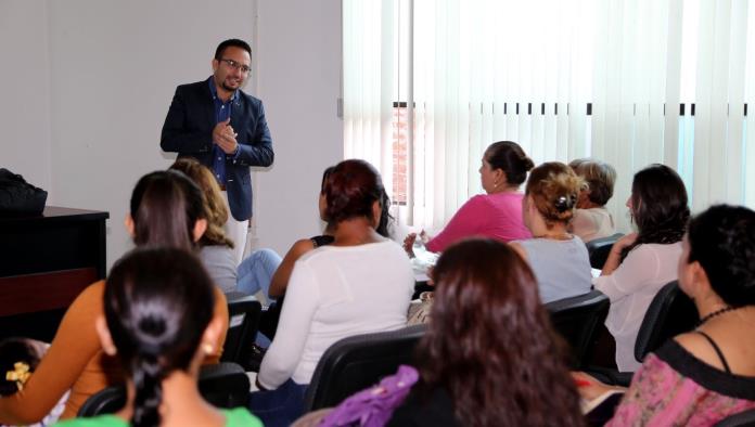 Piden apoyarse entre  mujeres violentadas