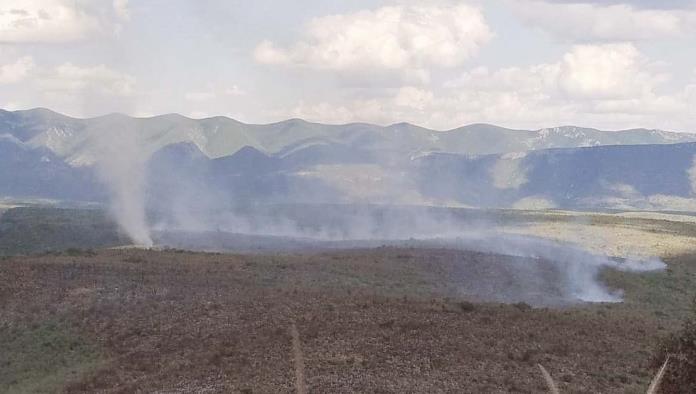 Provoca incendio descarga eléctrica