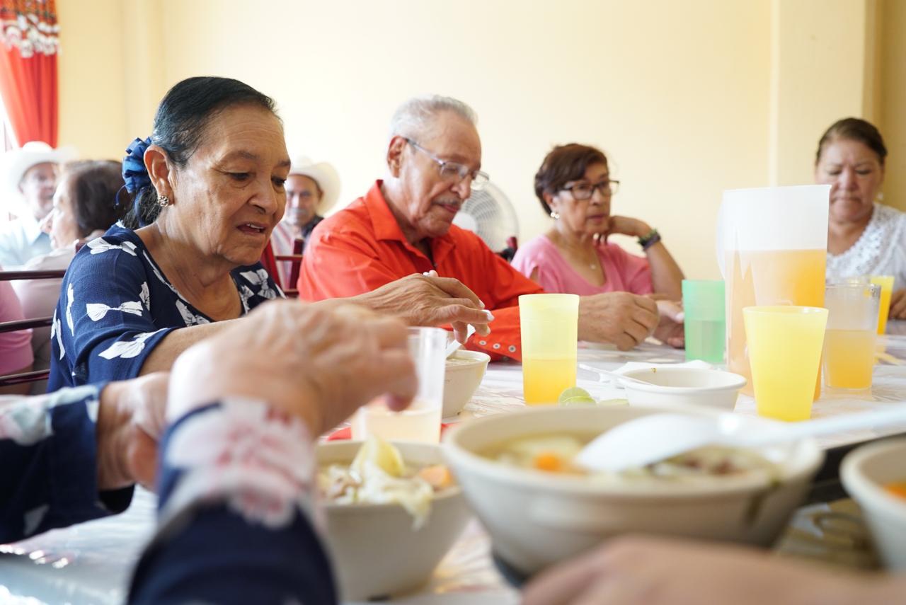 FOMENTA COAHUILA SALUD FÍSICA, PSICOLÓGICA Y SOCIAL DE LAS PERSONAS ADULTAS MAYORES