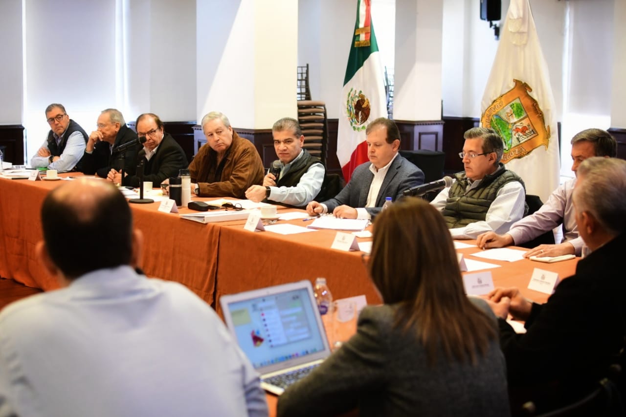 ENCABEZA RIQUELME PRIMERA REUNIÓN DE GABINETE EN 2020