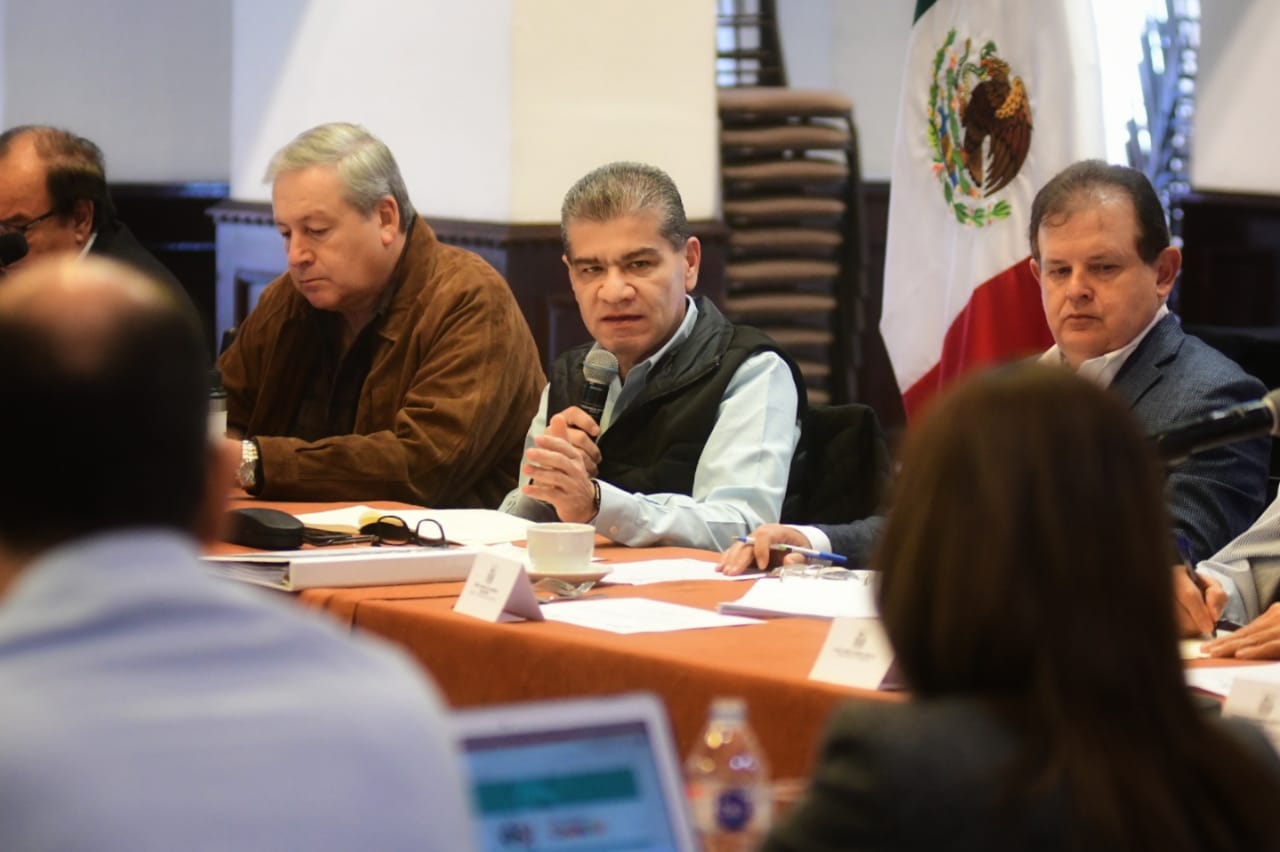 ENCABEZA RIQUELME PRIMERA REUNIÓN DE GABINETE EN 2020