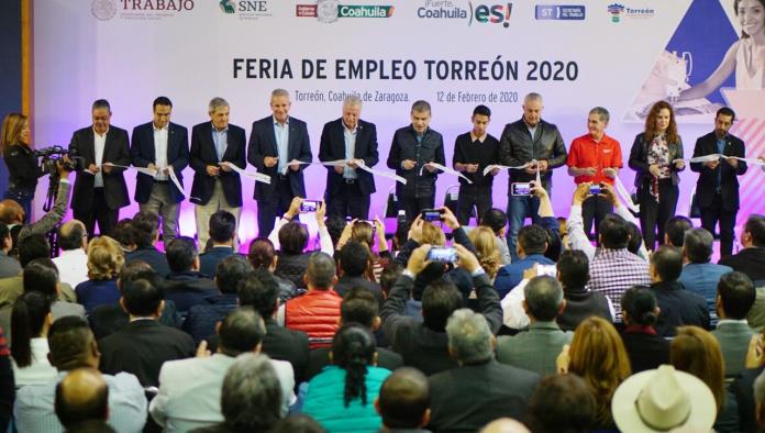INAUGURA GOBERNADOR MIGUEL RIQUELME LA FERIA DE EMPLEO TORREÓN 2020.