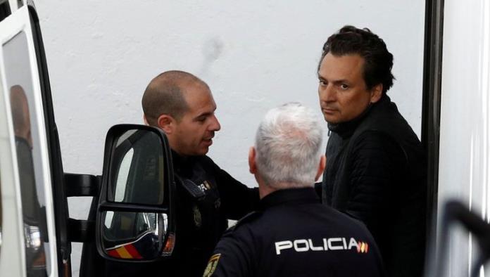 Emilio Lozoya sale de prisión en Madrid rumbo al aeropuerto para ser extraditado a México