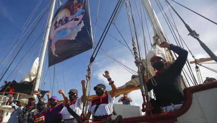Delegación zapatista zarpó de Isla Mujeres hacia Europa