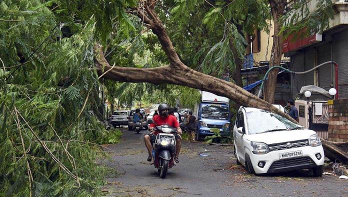 Ciclón Tauktae deja17 los muertos a paso por el oeste de la India