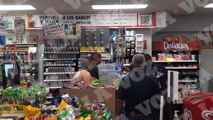 Atraca tienda; se lleva 2 mil pesos