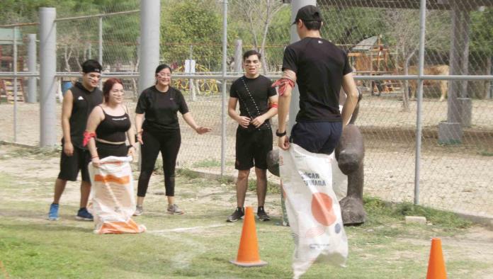 Realizan Rally del Estudiante