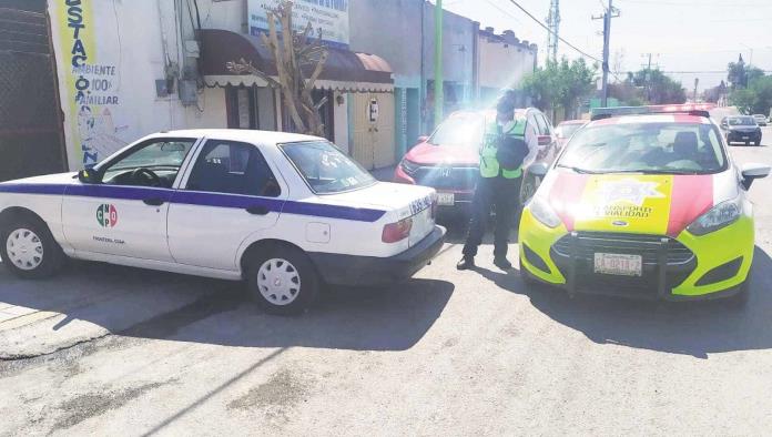 Detienen a taxista “pirata”