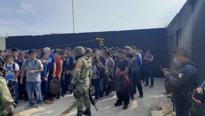 Liberan a 110 migrantes de casa de seguridad en Tamaulipas