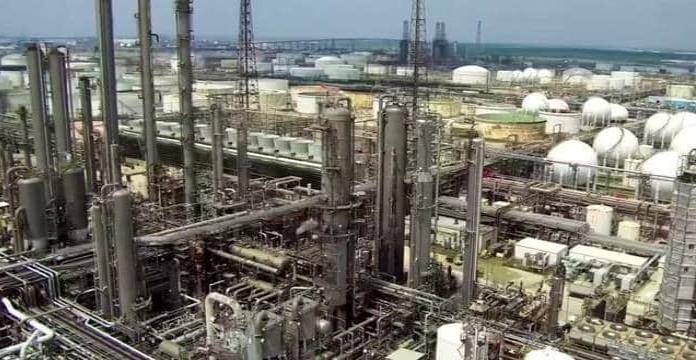 Moody’s rebaja la calificación de la refinería Deer Park tras compra de Pemex