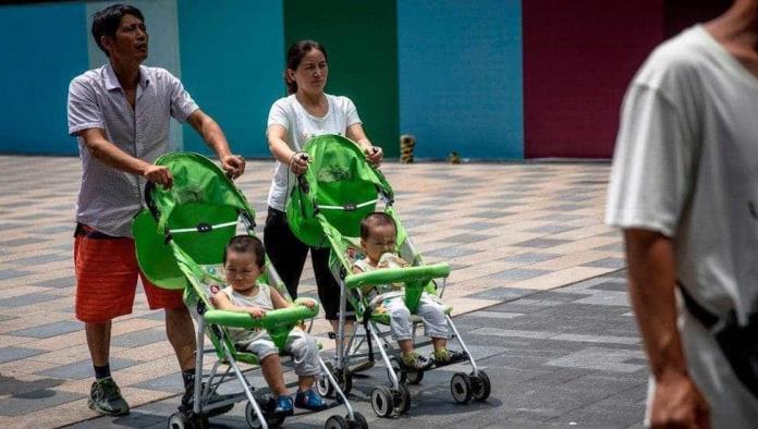 China permite un tercer hijo para contrarrestar crisis demográfica