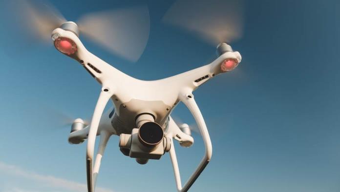 Drones siembran electricidad en las nubes para provocar lluvia ante sequías