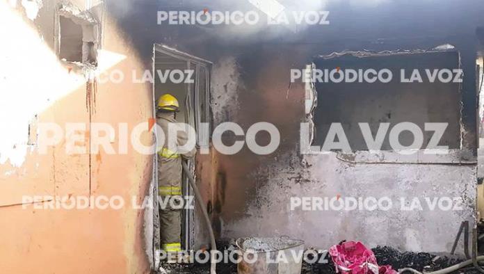 Incendia adolescente vivienda en Colinas