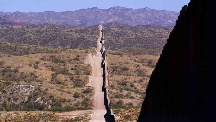 Gobernador de Texas anuncia construcción muro en la frontera con México