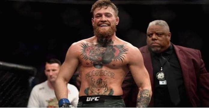 Conor McGregor regala guantes a niño que fue operado del cerebro